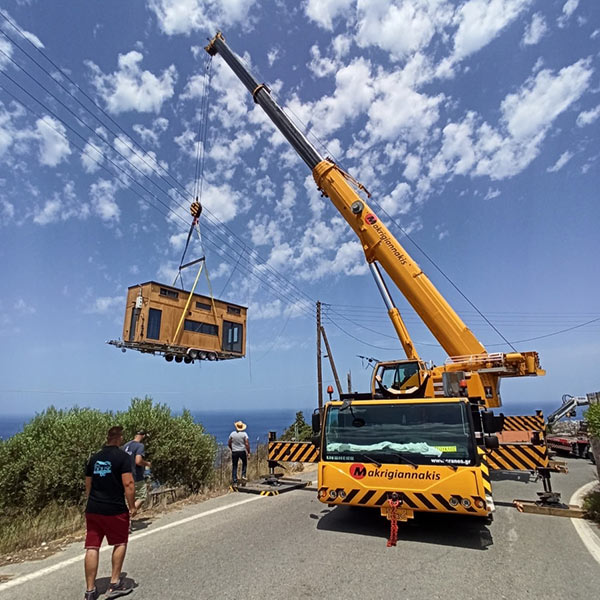 Γερανός σε κατασκευή - Χαρβάλας Γερανοί Βόλος